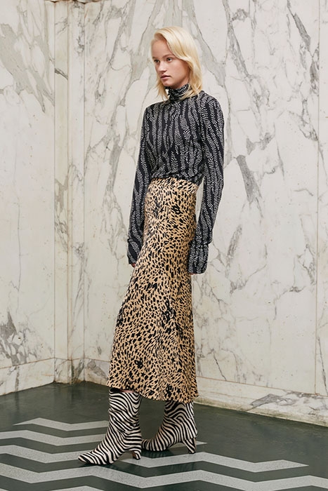 CLAIRE SKIRT BEIGE CRAZE 3