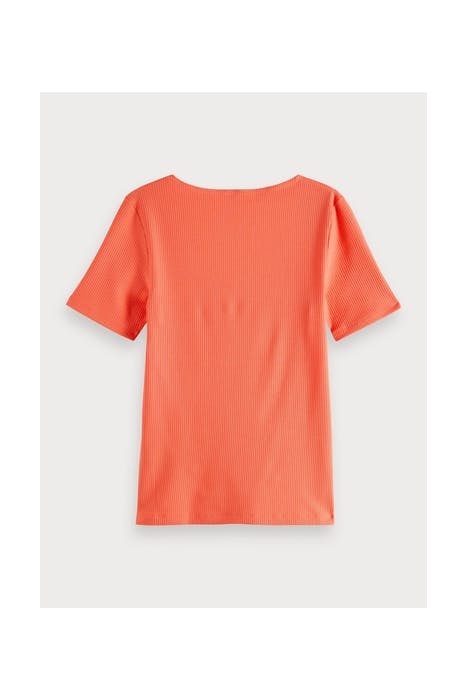 FITTED SQUARE NECK TEE IN RIB QUALITY SALMON 2