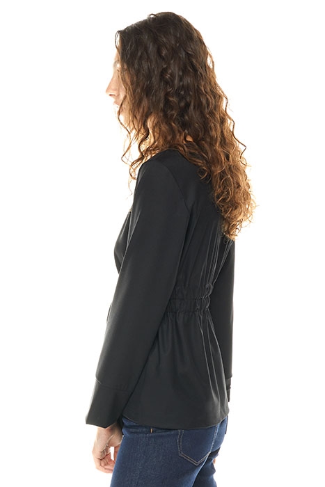 TOP CYCLAMEN BLACK 3