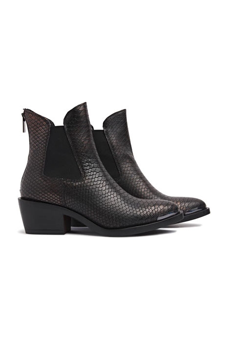 KAMILA DALLAS BROWN 1